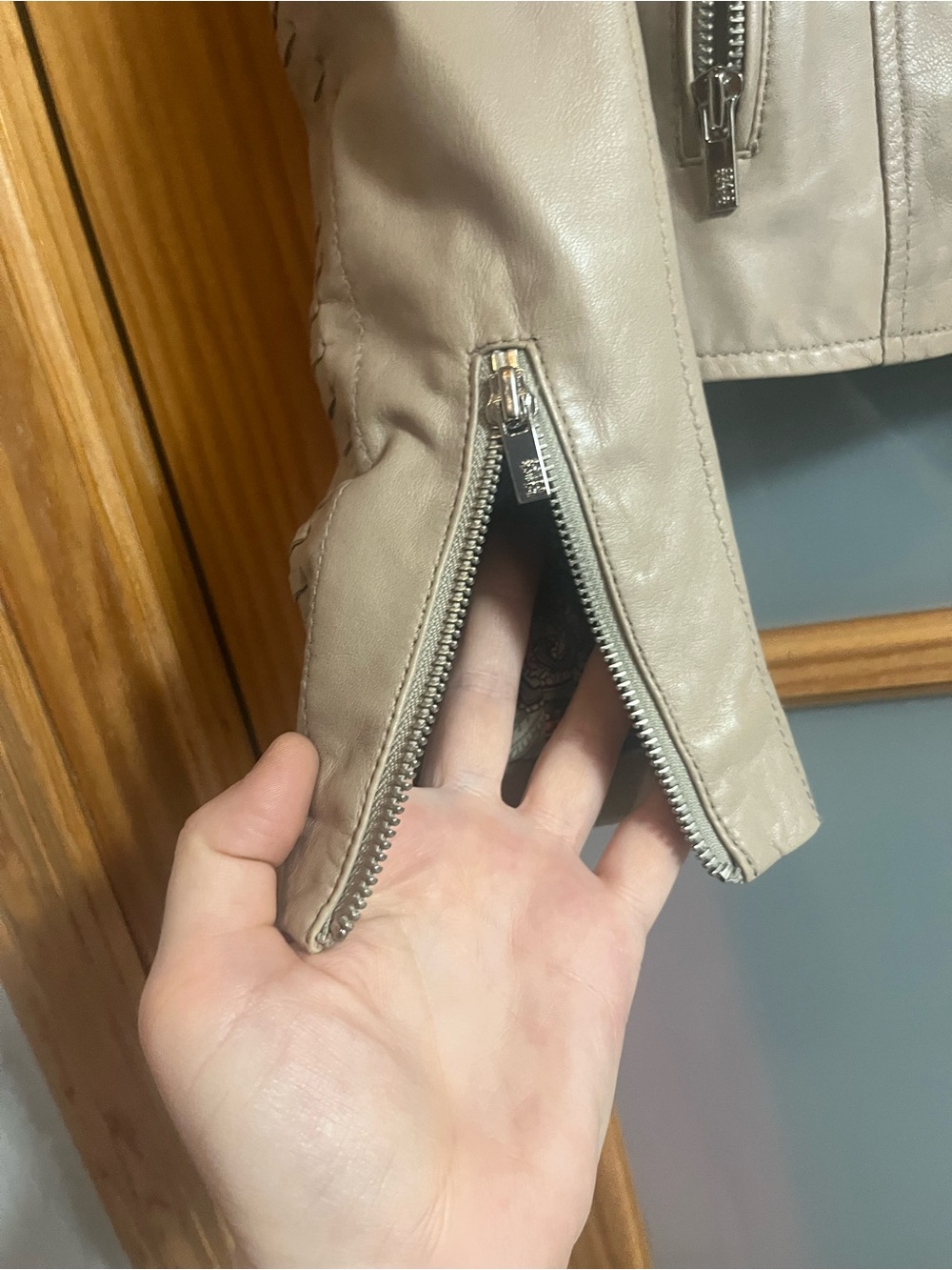 Black Rivet asymmetrical leather moto biker jacket in light taupe - Picture 6 of 13